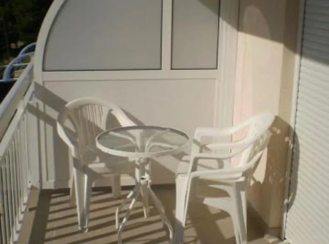 شقة In With Sea View, Balcony, Air Conditioning, Wifi 5060-2